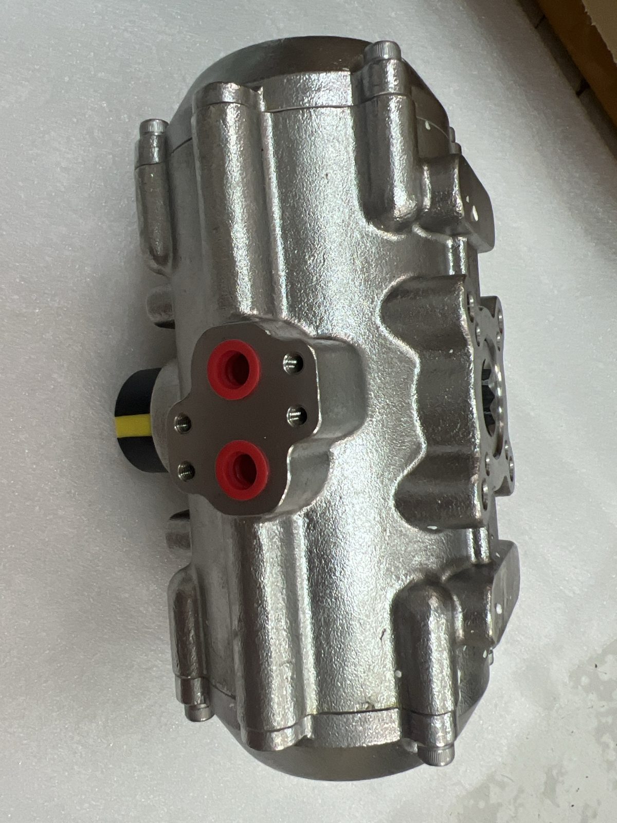 Car deck damper actuator KNK-83 — Kenike